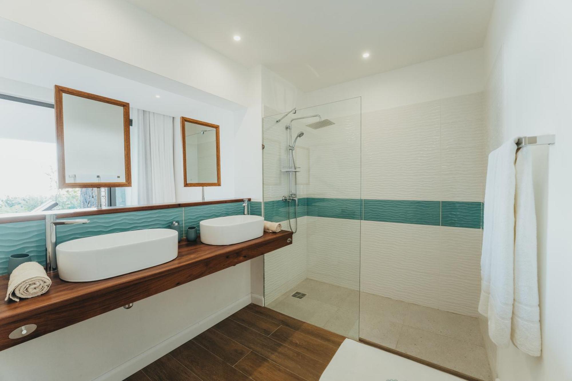 Appartement De Luxe Piscine Et Vue Mer Rivière Noire Buitenkant foto