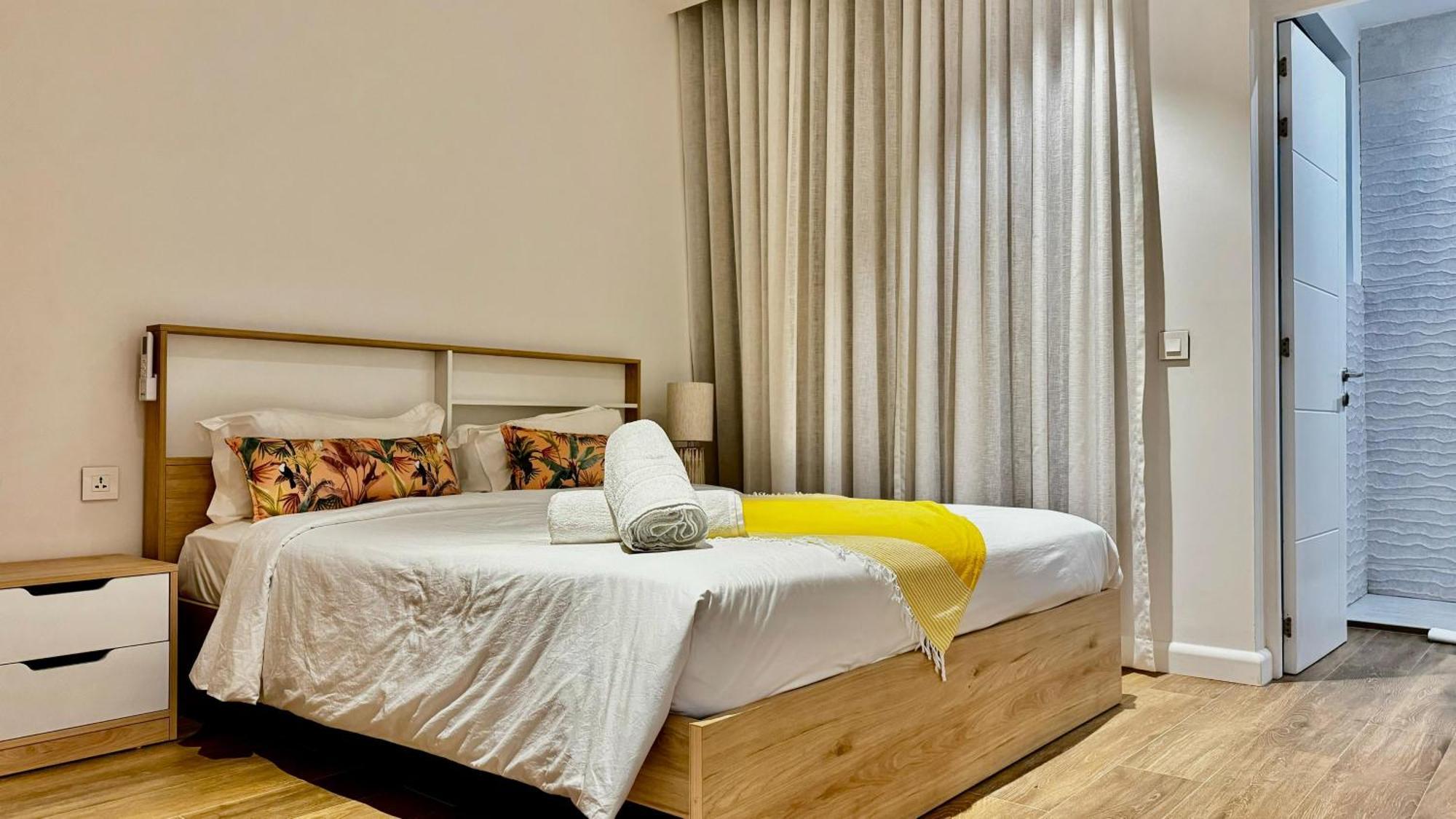 Appartement De Luxe Piscine Et Vue Mer Rivière Noire Buitenkant foto